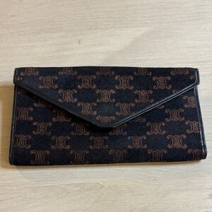 CELINE Macadam Triomphe Canvas & Leather Envelope Wallet –‎ Vintage